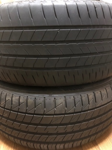 タイヤ4本  225/45r18