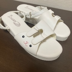 9/15ガレージセール 【新品未使用】ナースシューズの画像