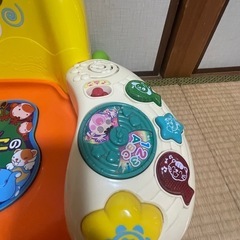 知育椅子　ごきげん！おちゃんこの知育peopleの画像