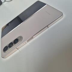 Samsung Galaxy Z Fold4 256GBの画像