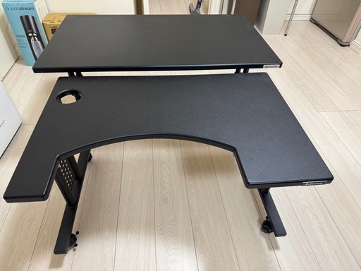 Bauhutte　ローデスクセット