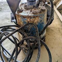 用途不明。排水ポンプのようなもの