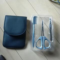 まゆ毛お手入れセットの画像