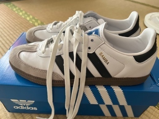 スニーカー adidas samba