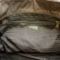 PRADA トートバッグの画像