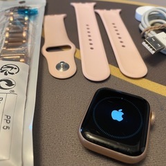 Apple Watch5 40mmセルラーモデル　充電ケーブル＋...
