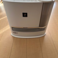 シャープ プラズマクラスター搭載 加湿セラミックファンヒーター ...