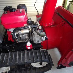 本州送料無料●条件値引き◆ホンダの最強「ハイブリッド、現行モデル」の除雪機HSM980iと全く同じ除雪機。三菱「MMS980i」中古の出品です。HONDAガソリンエンジン9馬力!。 ●要注意!!　除雪機「底面」が機械の状態をはっきり表します。外観では判断できません!!の画像