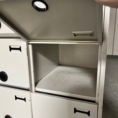 【商談中】オフィス　下駄箱の画像