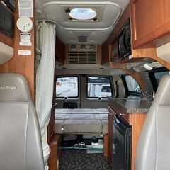 キャンピングカー　シボレーエクスプレス　ロードトレックの画像