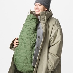 【UNIQLO】抱っこケープ•ベビーカーケープ　ライトウォームパデットの画像