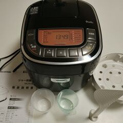 アイリスオーヤマ　炊飯器　５.５合炊きの画像