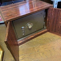 耐火金庫　家具付中古
