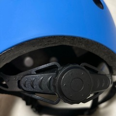 自転車　ヘルメット　サイズL 頭囲　54〜62センチ対応　子供　大人　調節ダイヤル付　ブルー の画像
