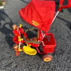 アンパンマン デラックス 三輪車の画像