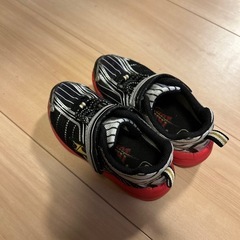 キッズ　スニーカー　16cm 数回使用
