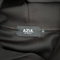 AZUL BY MOUSSYフード付きパーカーの画像