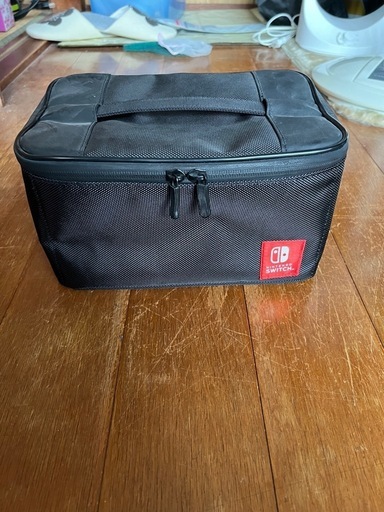 Nintendo Switch用収納バッグ