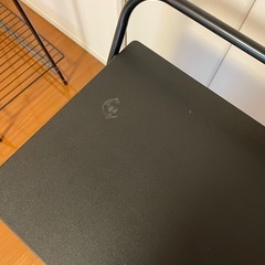 【お譲り決定】ハンガーラックと折りたたみテーブルの画像