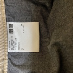 ユニクロ　パンツ　ベージュ　　33（84）　の画像