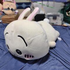 うさぎ寝そべりビッグぬいぐるみ