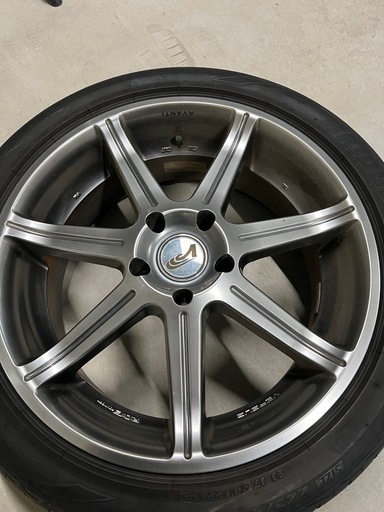 予定者確定　RAYS VERSUS AVANTI 18インチ