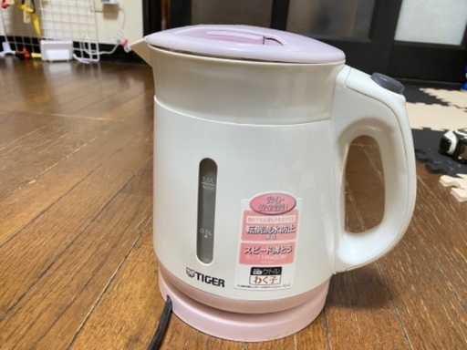 動作確認済み】タイガー　電気ケトル　蓋に小さなヒビあり