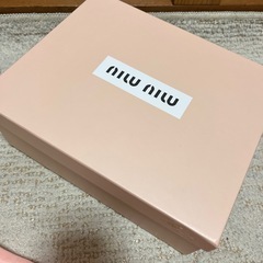 miu miuのバッグの画像