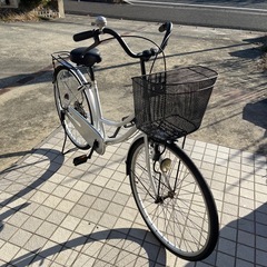 26インチ　シルバー色　自転車 完売