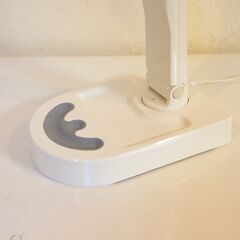IKEA　LEDデスクライトの画像
