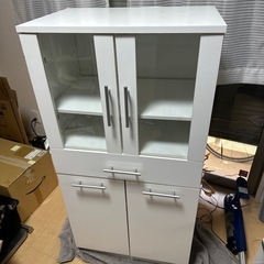 【引越しにより取引12/13まで】ニトリ　食器棚