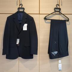 青山の新品スーツ(訳あり)
