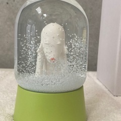 奈良美智　あおもり犬　スノードームの画像