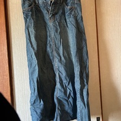 スカート