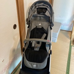 Joie Tourist ベビーカーの画像