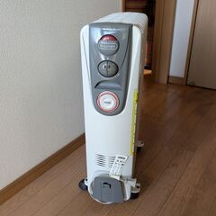 デロンギ オイル ラジエーターヒーター HR031015EC