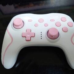switch PC コントローラー マクロ機能 自動連射機能 3階段TURBO速度 6軸ジャイロセンサー 4階段HD振動 背面ボタン付きの画像