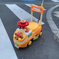 アンパン よくばりビジーカー 押し車