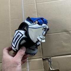 子供用野球グローブ