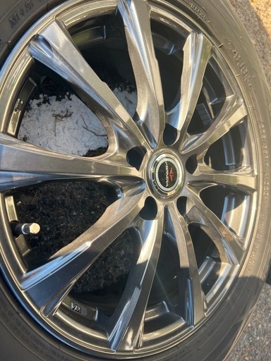 スタッドレスタイヤ4本セット225/65R/17