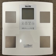 タニタ体重計