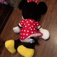 ミニーマウスぬいぐるみの画像