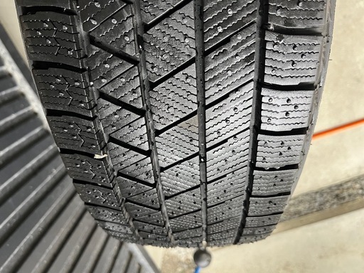 ブリヂストン195/60R17　現行　プリウス60 スタッドレスホイールセット　17インチ 