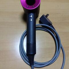 No.082 ダイソン　dyson　ドライヤー　HD01 ダイソンドライヤー