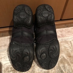 MILBA    ダンススニーカーの画像