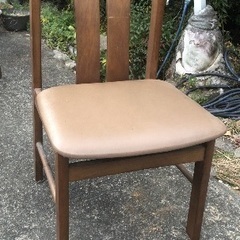 ダイニングチェア4脚