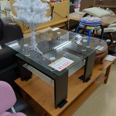 ガラステーブル☆キズ多、お求めやすい価格です。【浜村鹿野温泉ICから3分 買取本舗 宮本リサイクル 営業時間9～19時 定休日水曜のみ←連絡できませんm(_ _)m】の画像