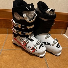 エラン スキー　140  ジュニア用　ストック ブーツ付きの画像