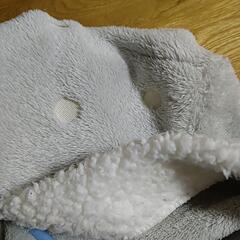 160フワフワパーカーの画像