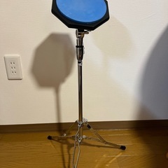 Pearl ドラムパッド（スティック付き）の画像